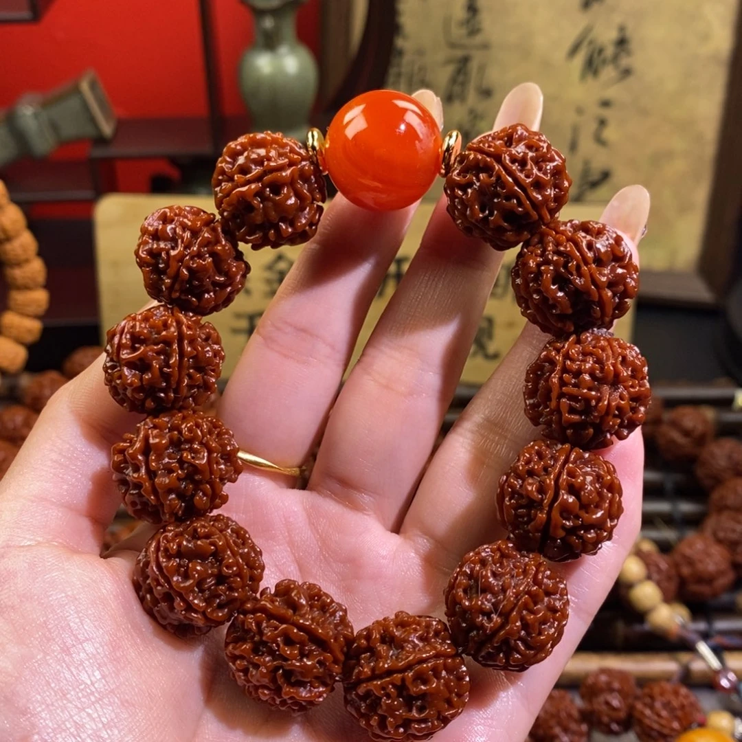 金刚菩提手串620.       H