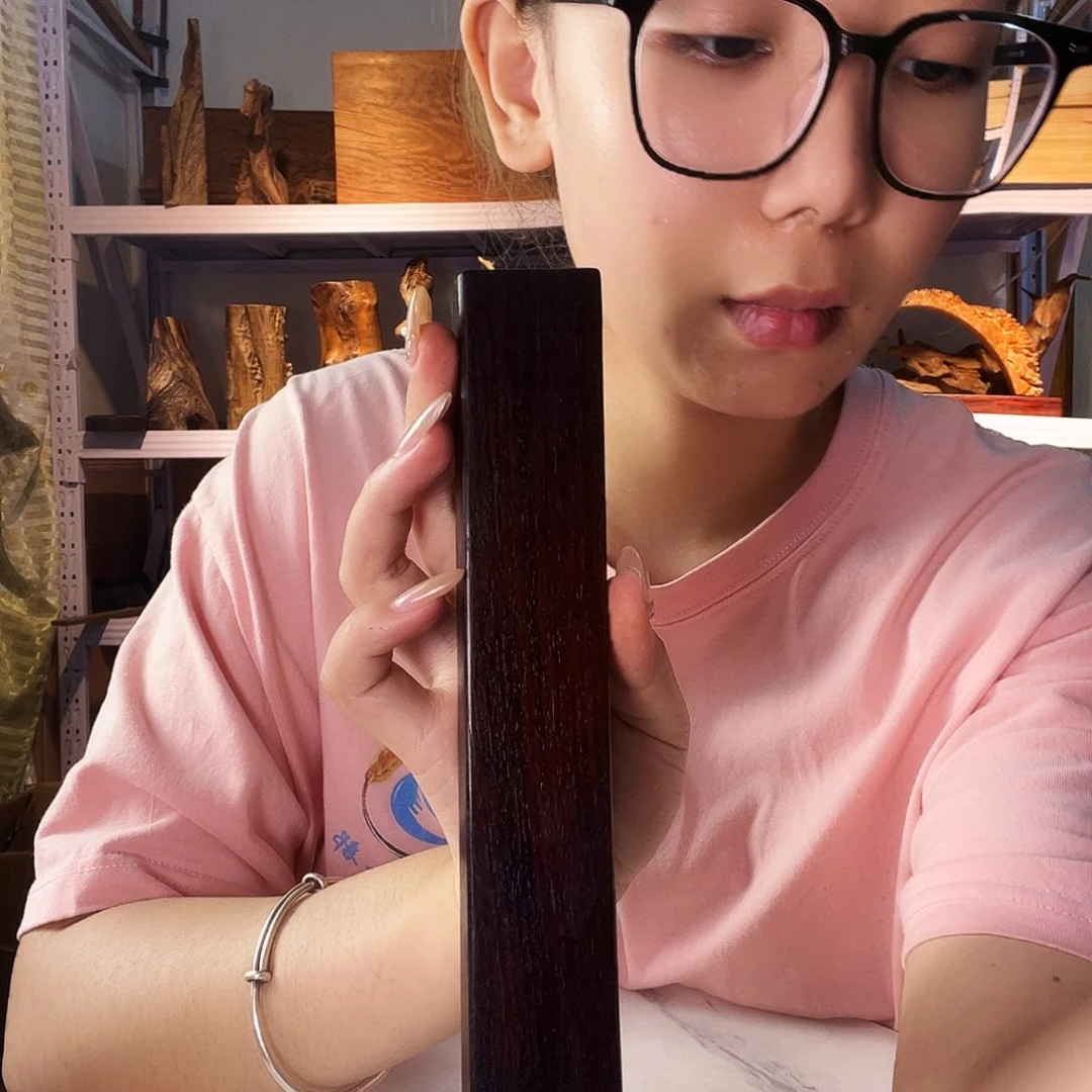 紫檀木类端景台贵***?