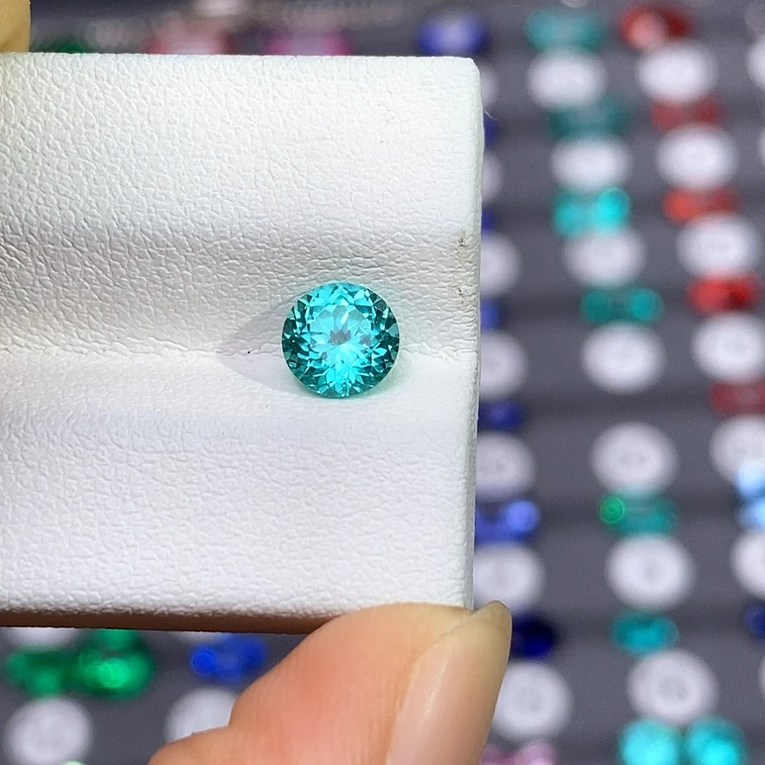 合成（培育）石榴石裸石未镶嵌波****Y1.31ct