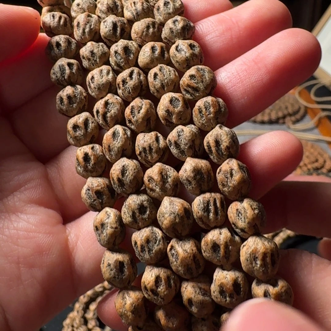 柏香籽/百香籽吊坠