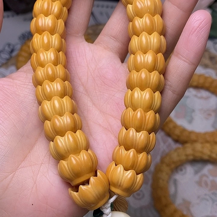 猴头核桃吊坠莲花1617