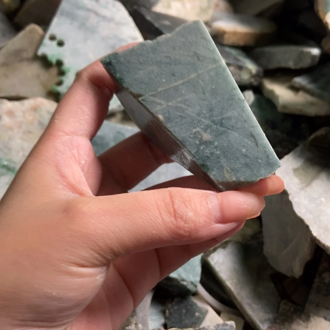 翡翠未镶嵌挂件天然翡翠