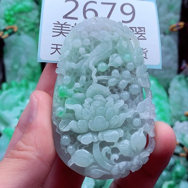 翡翠未镶嵌吊坠(不含链)