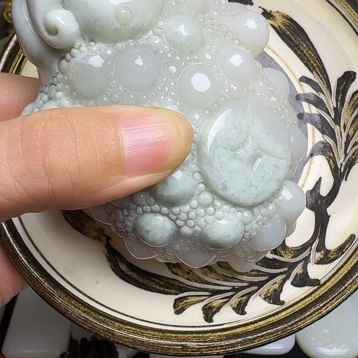 大***生瓷片新号开播挂件一个