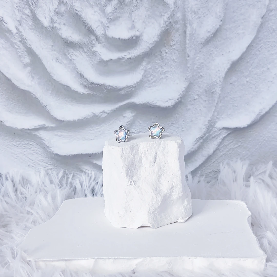 钛钢耳饰 钛钢耳饰 CALLISTA气质女星星甜美风耳钉时尚简约高智风