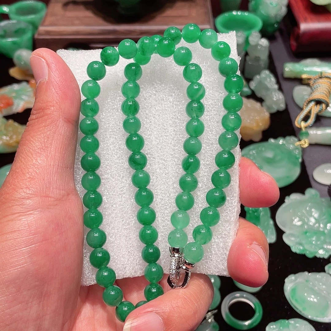 D***Q石英质玉（非洲翠）合金项链