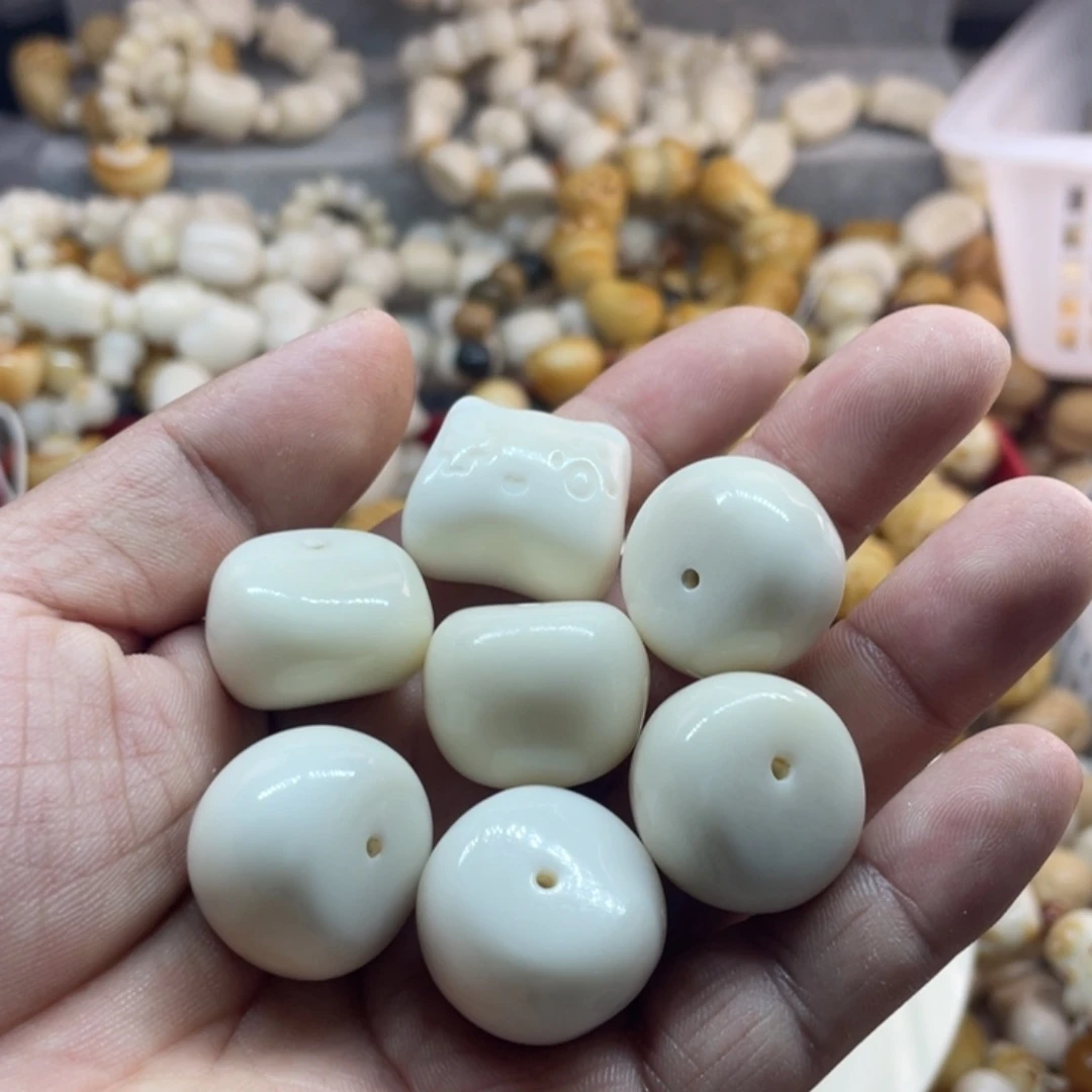 ****妇菩提根/象牙果吊坠全象牙果山竹六颗
