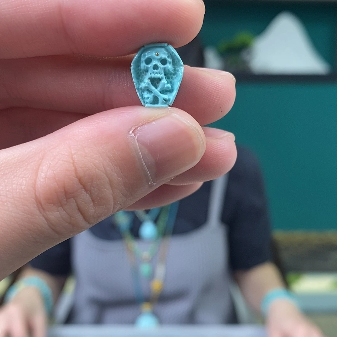 绿松石未镶嵌珠宝奇石