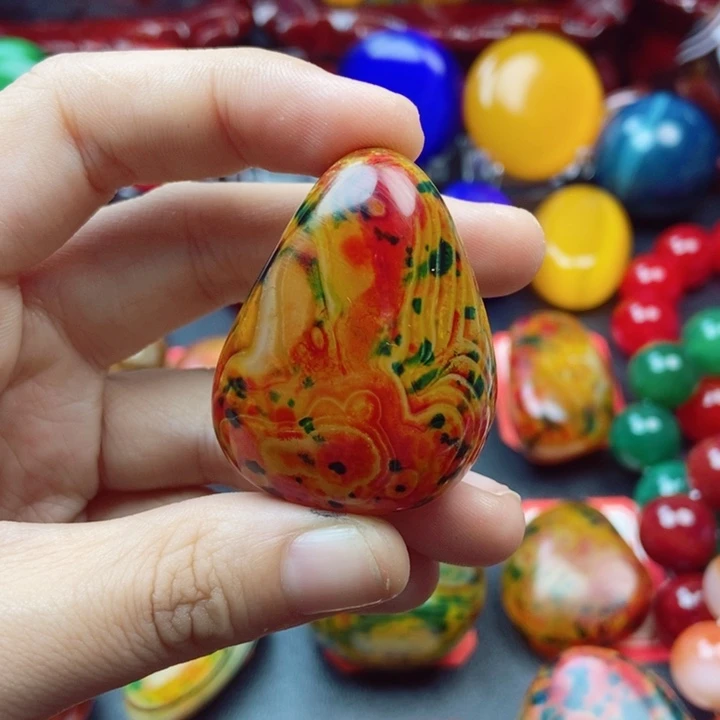 深***鲸玛瑙/玉髓未镶嵌颈饰