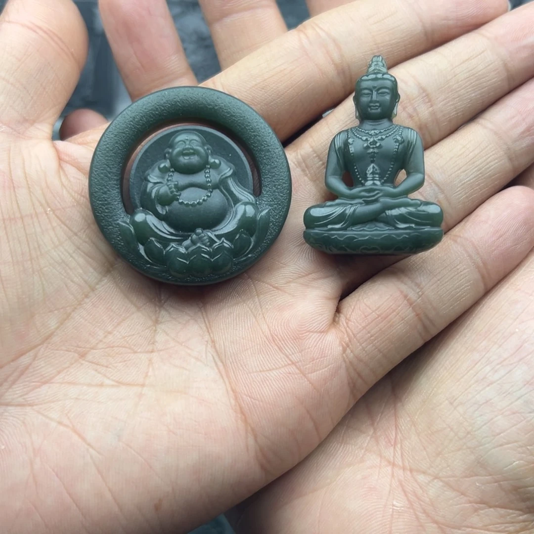 和田玉颈饰未镶嵌暮**钟
