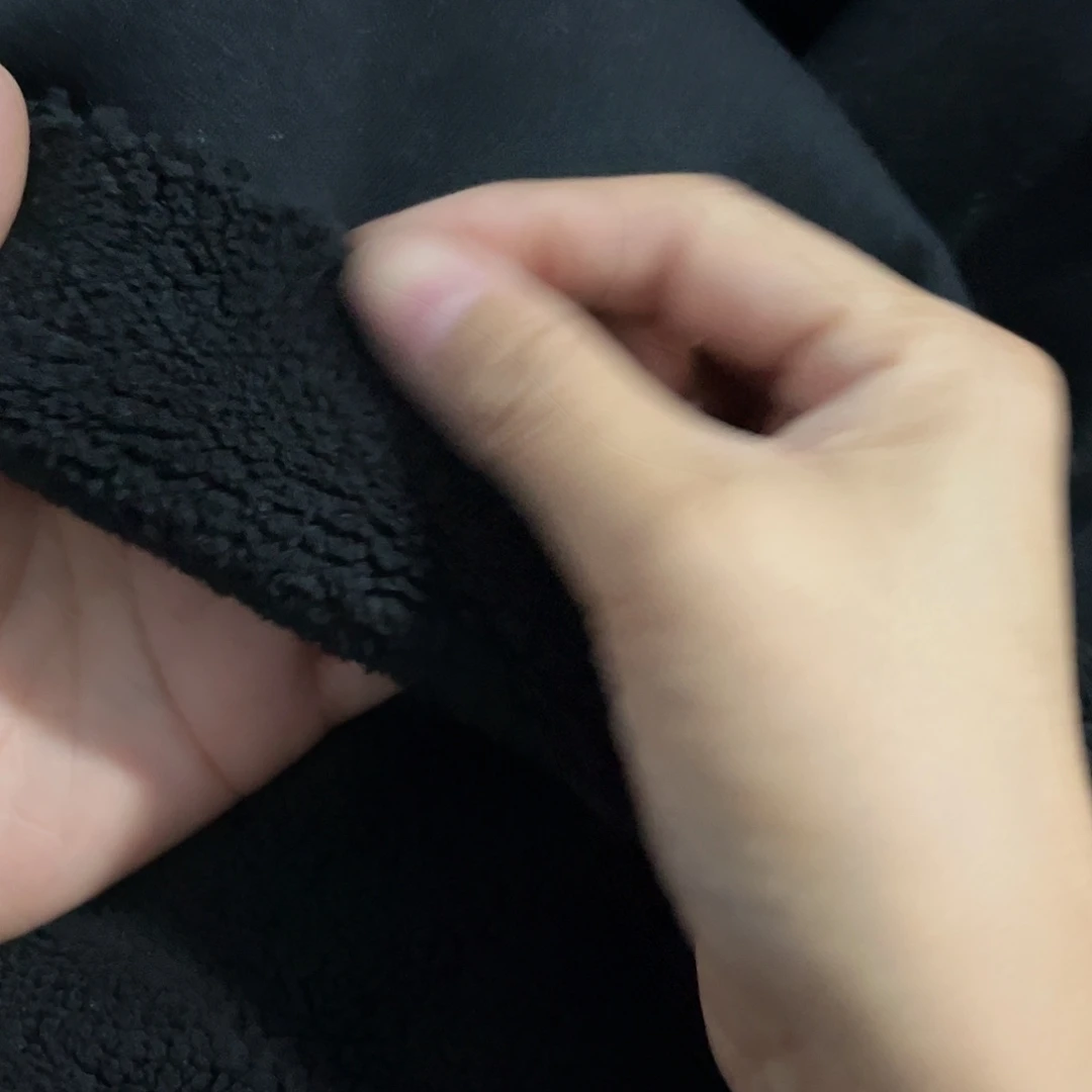 黑色羊驼绒1.9×2米长带螺纹