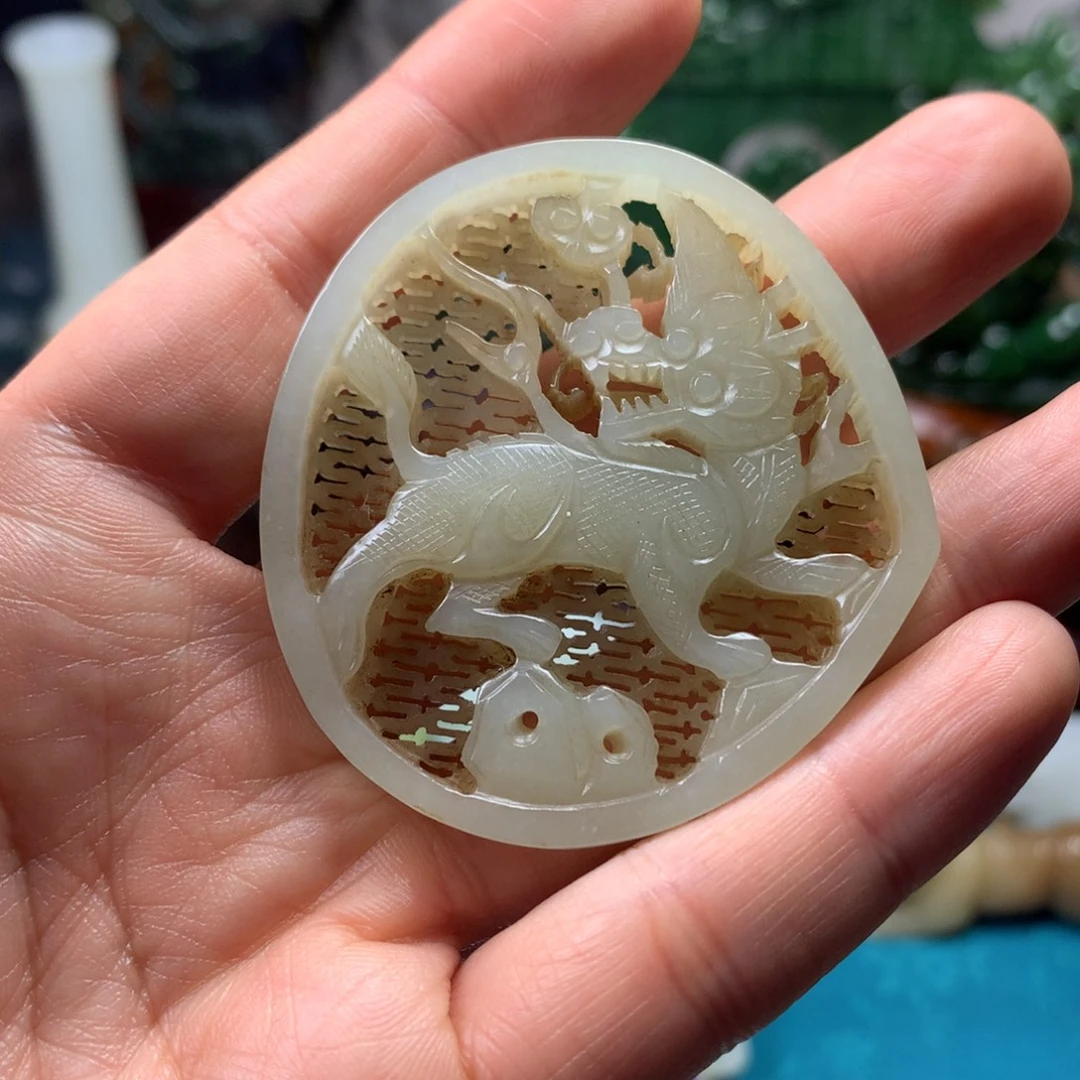 清***寒和田玉未镶嵌颈饰