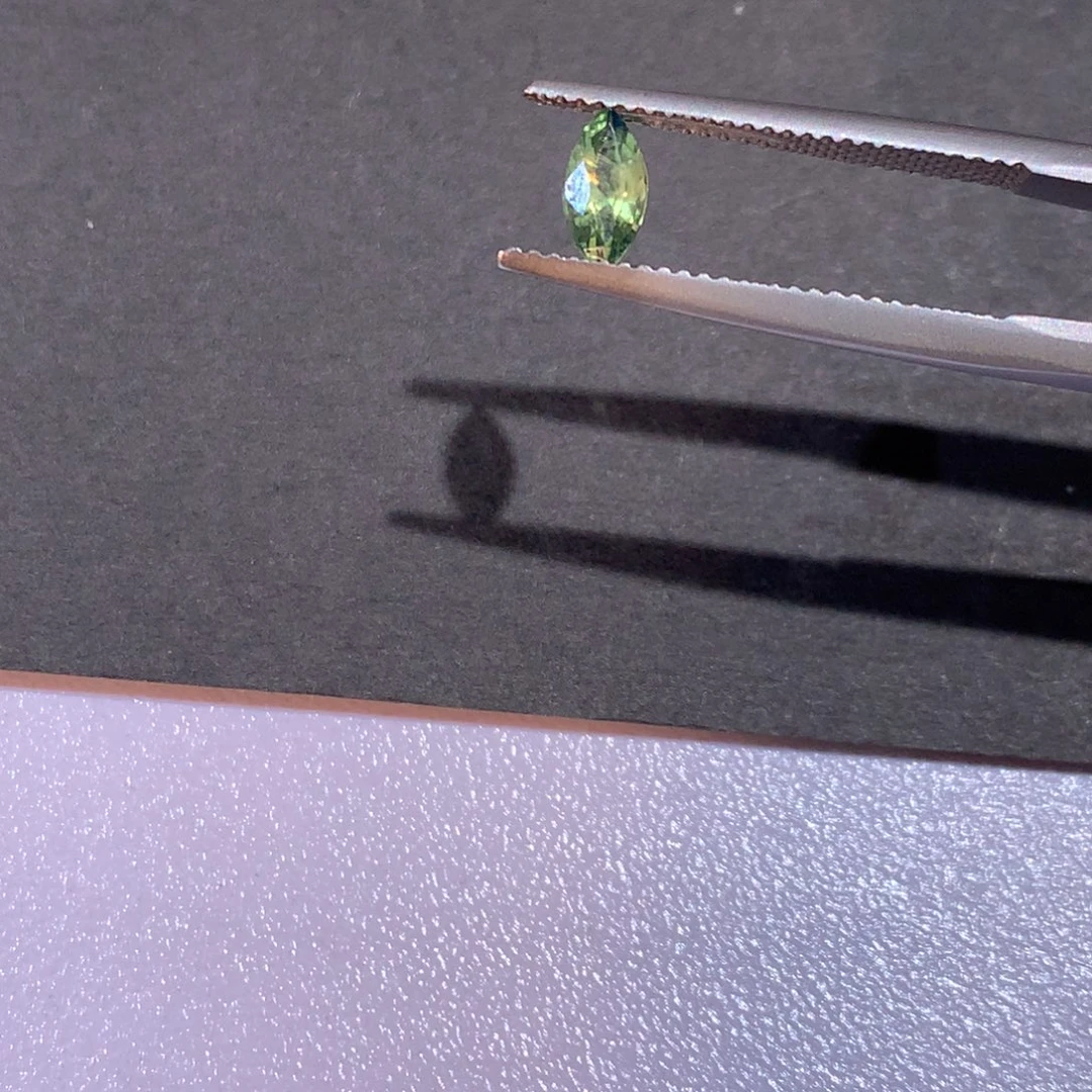 裸石蓝宝石3.6×7.1