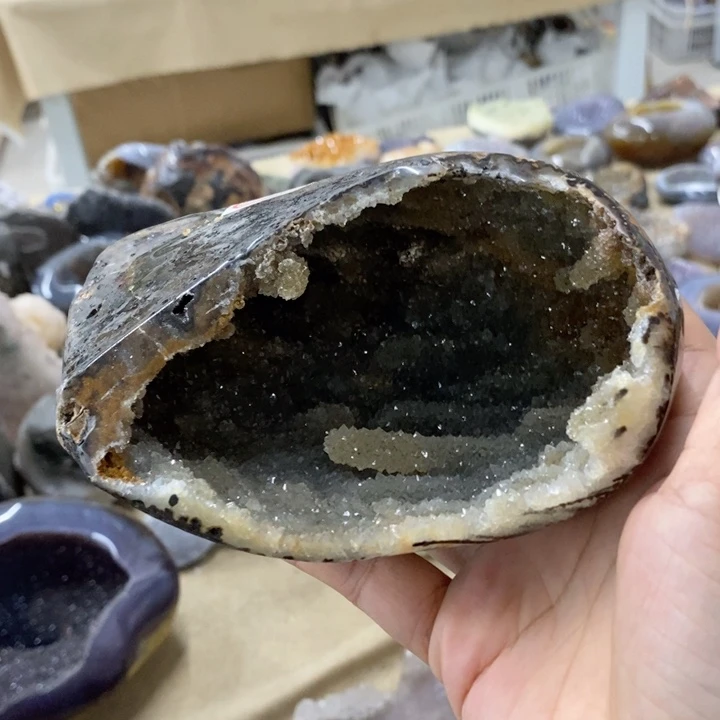 紫晶未镶嵌珠宝半成品