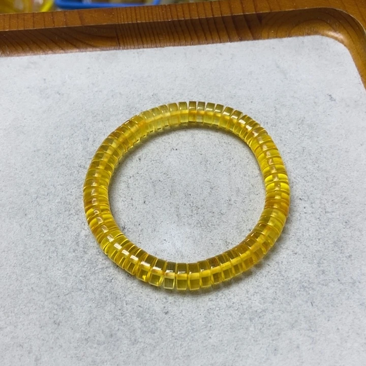 蜜蜡未镶嵌裸石多样性发货
