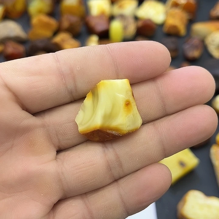 未镶嵌定制蜜蜡蜜蜡定制