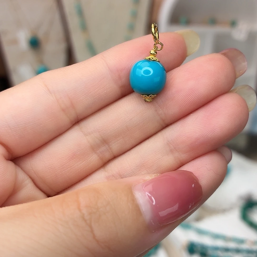 18K金镶嵌绿松石颈饰