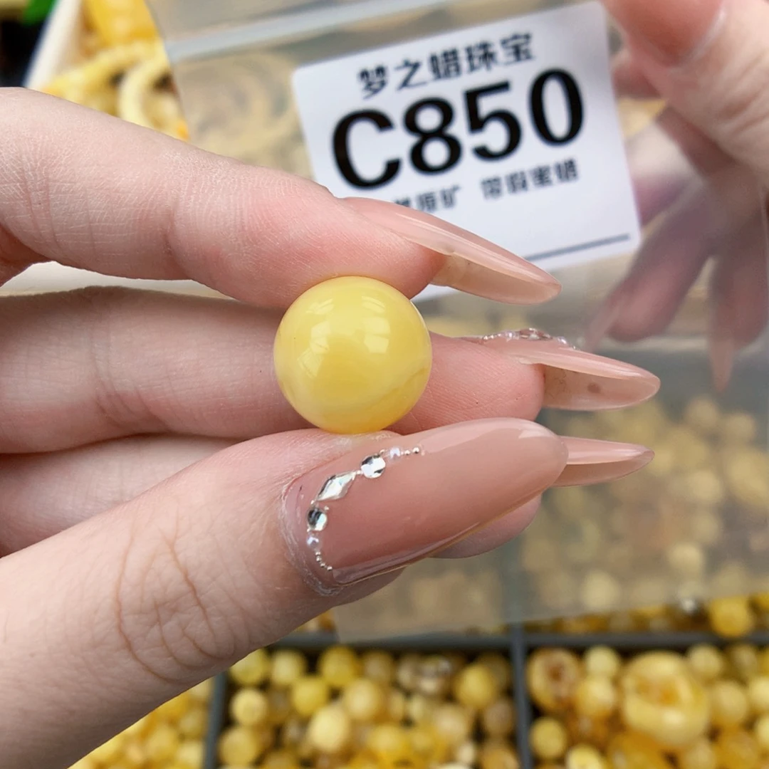 未镶嵌琥珀珠宝奇石14