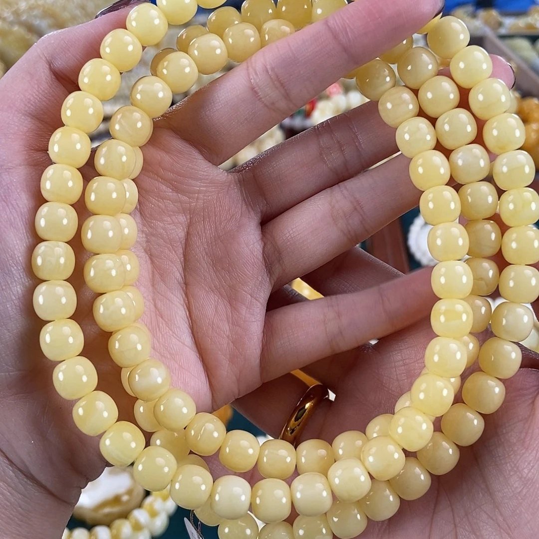 琥珀未镶嵌珠宝奇石9 52.9 浓蜡