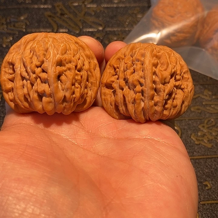 文玩核桃吊坠41平谷楼