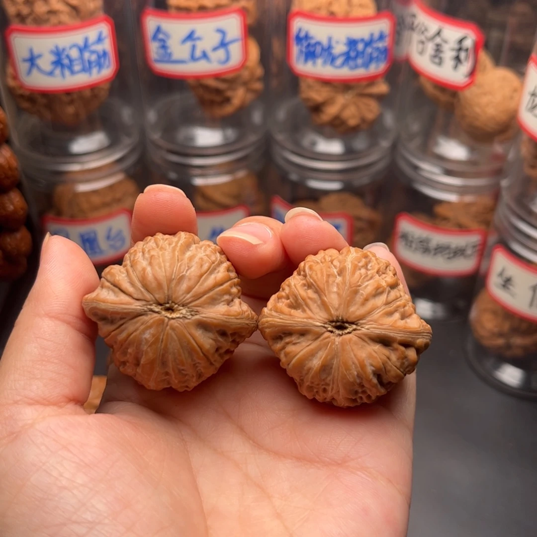 上***茄把件文玩核桃38铁锤妹妹