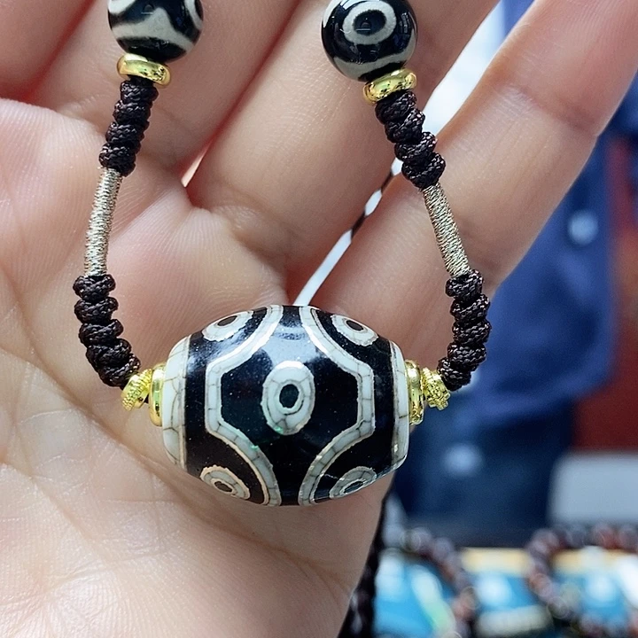 玛瑙/玉髓合金颈饰