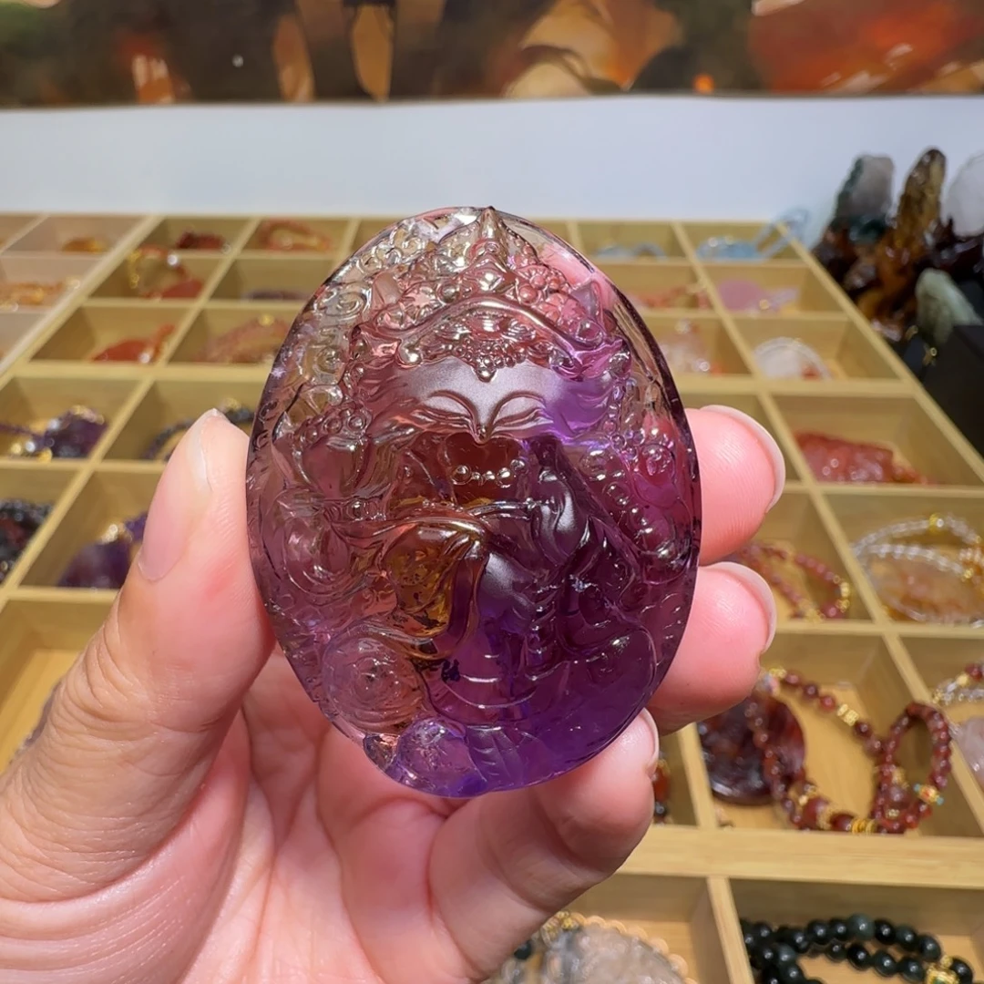 颈饰未镶嵌水晶九尾狐