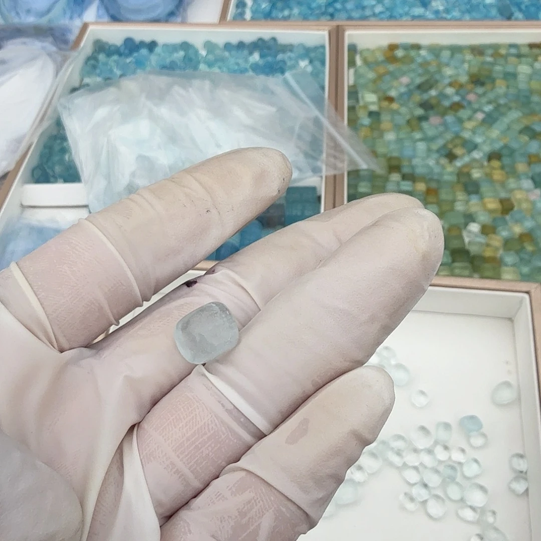 烟晶手链未镶嵌平**生海蓝宝