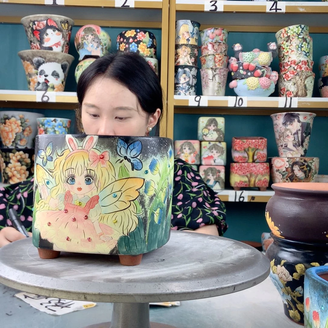 景德镇手工花盆131