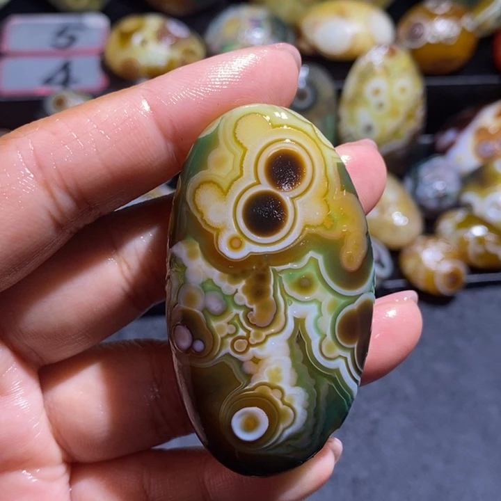 玛瑙/玉髓未镶嵌吊坠(不含链)76