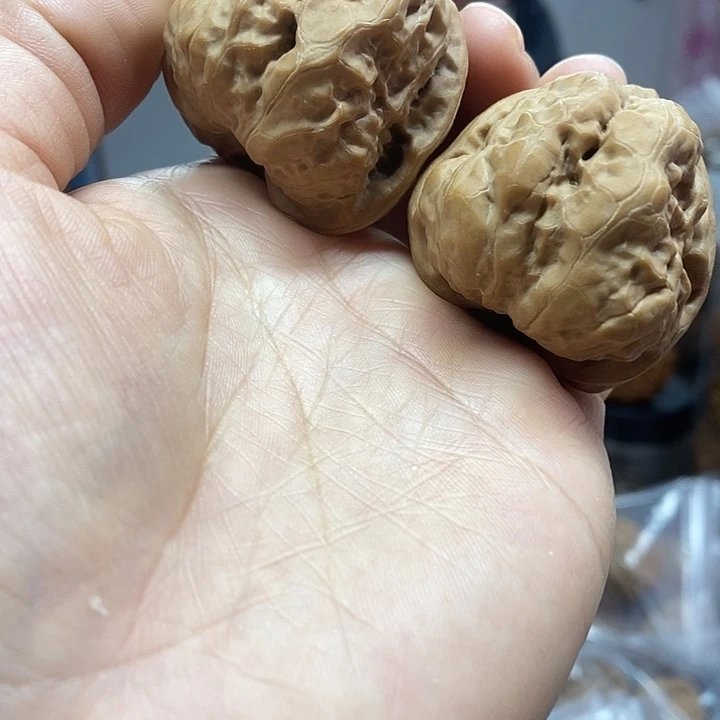 文玩核桃把件39蛤蟆头红皮大肚子