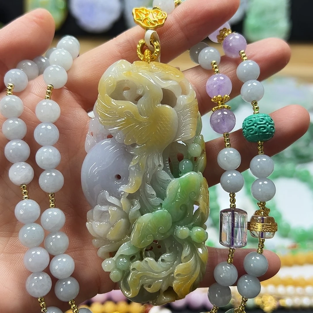 翡翠未镶嵌颈饰吊坠