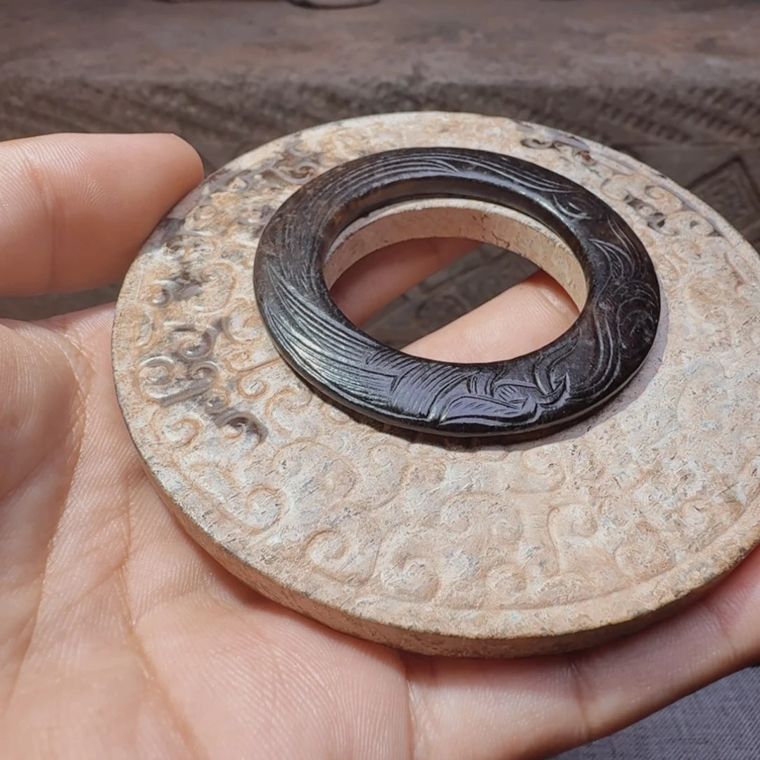 闻***省和田玉（糖玉）未镶嵌挂件