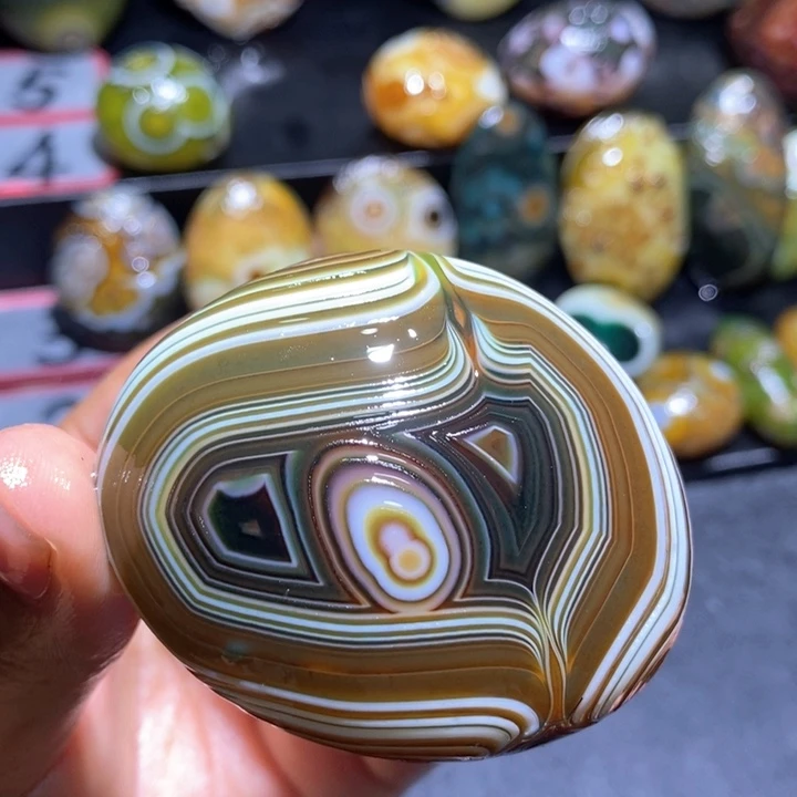 玛瑙/玉髓玛瑙吊坠未镶嵌
