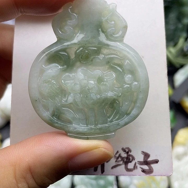 颈饰未镶嵌翡翠天然翡翠