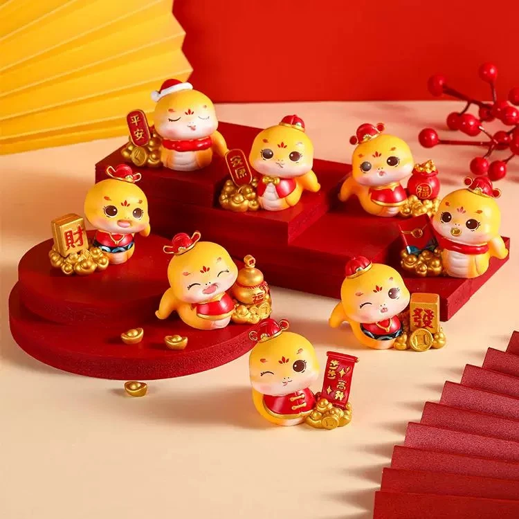 灵蛇献瑞可爱生肖蛇手办公仔蛇年吉祥物摆件