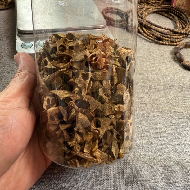 齐楠块料熏香料保19克