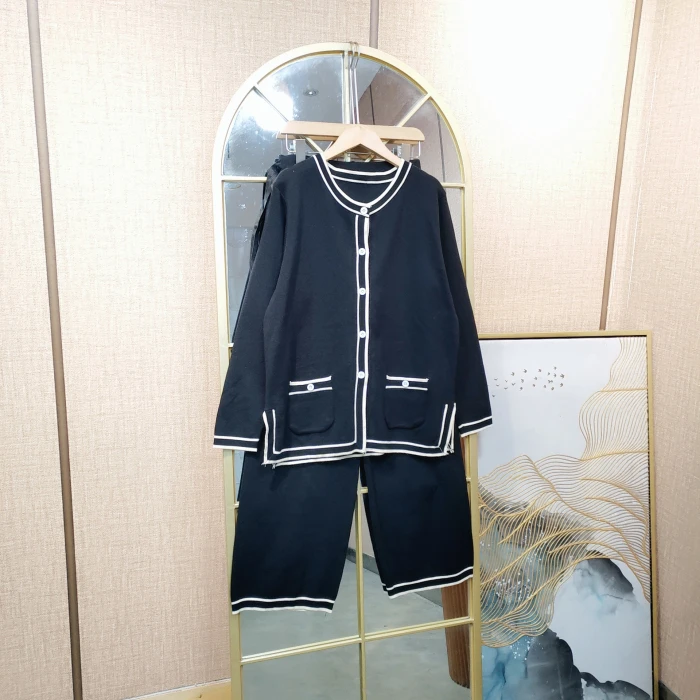 AF527孕妇黑色针织套装90-140