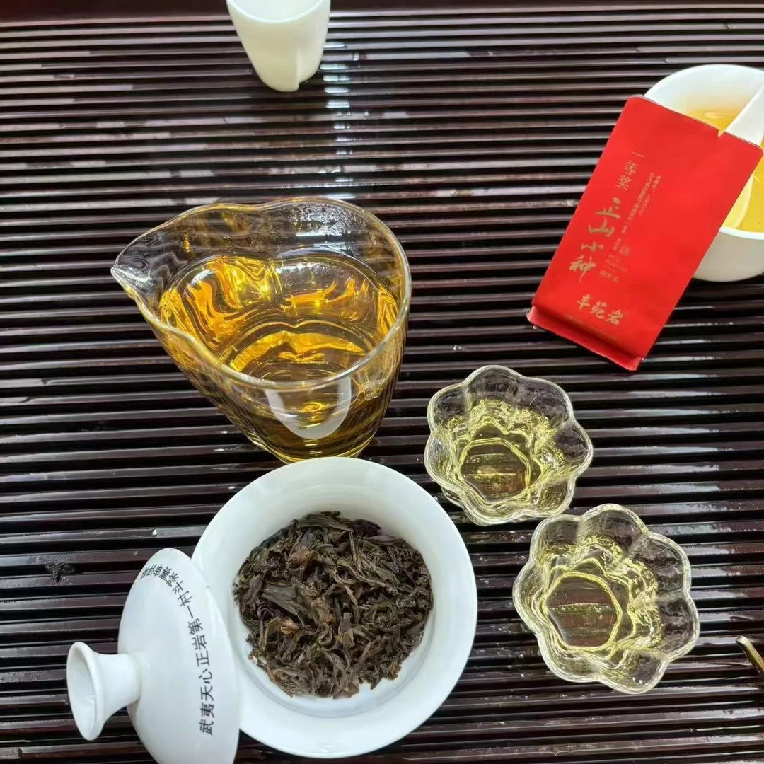 武夷山一等奖正山小种香味扑鼻汤汁好50克送一茶喝