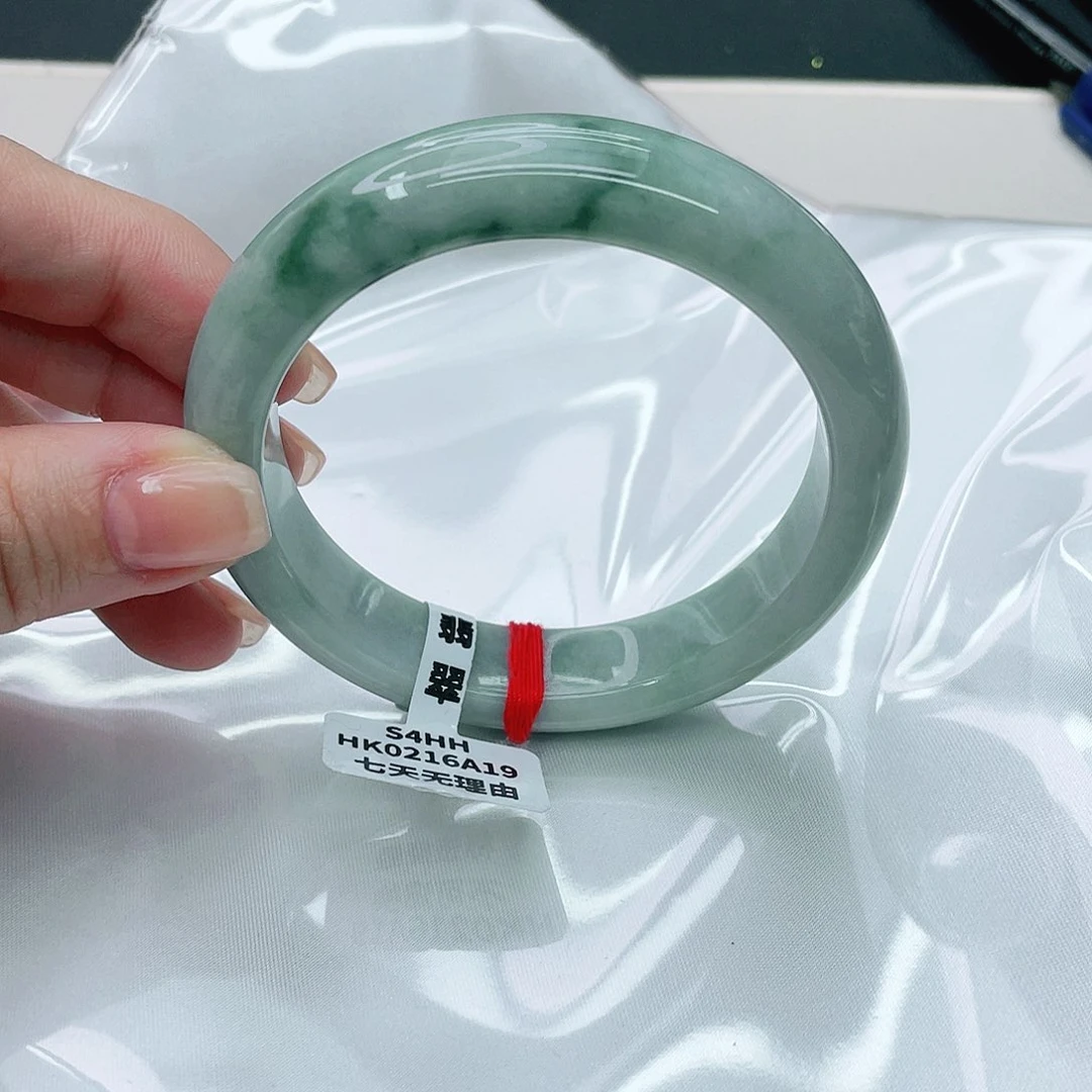 翡翠手镯未镶嵌正59.5