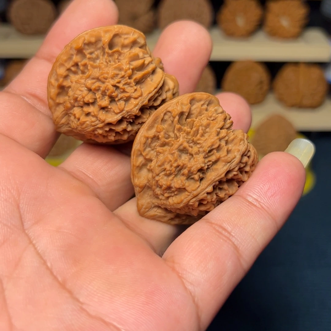 云***山吊坠文玩核桃满天星