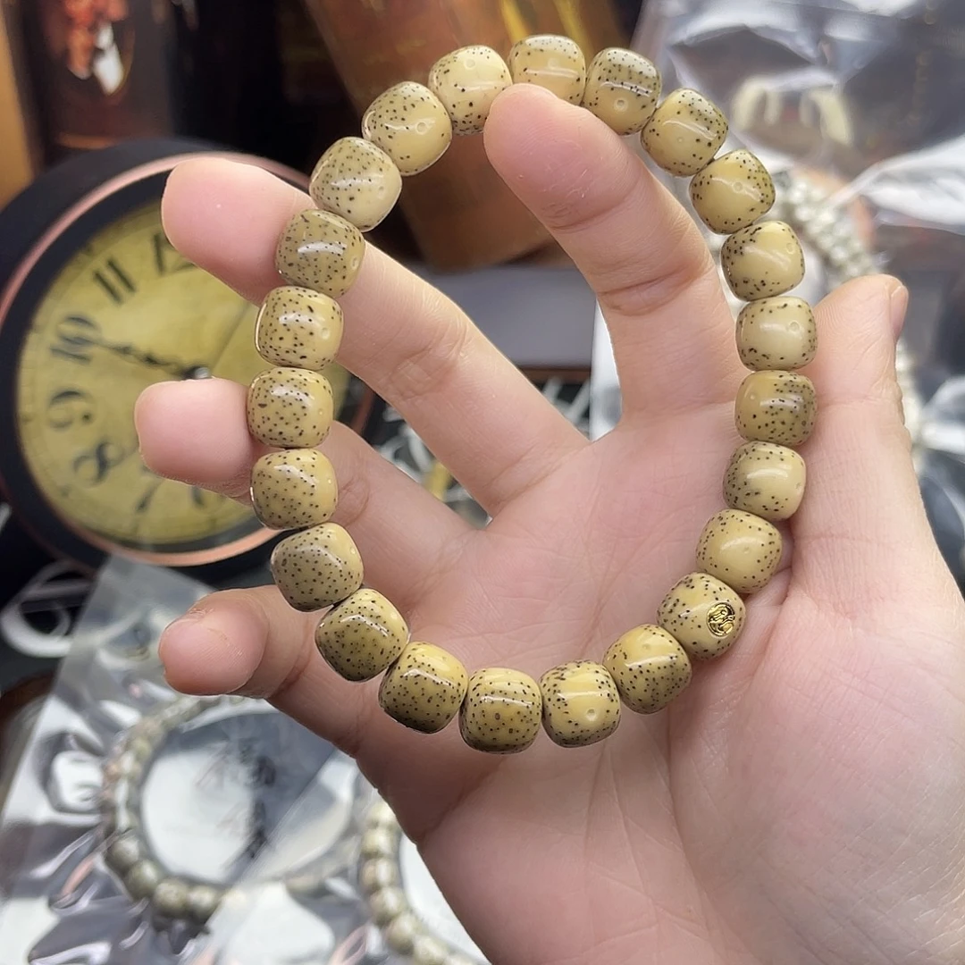 沈***莫星月菩提手串浮生