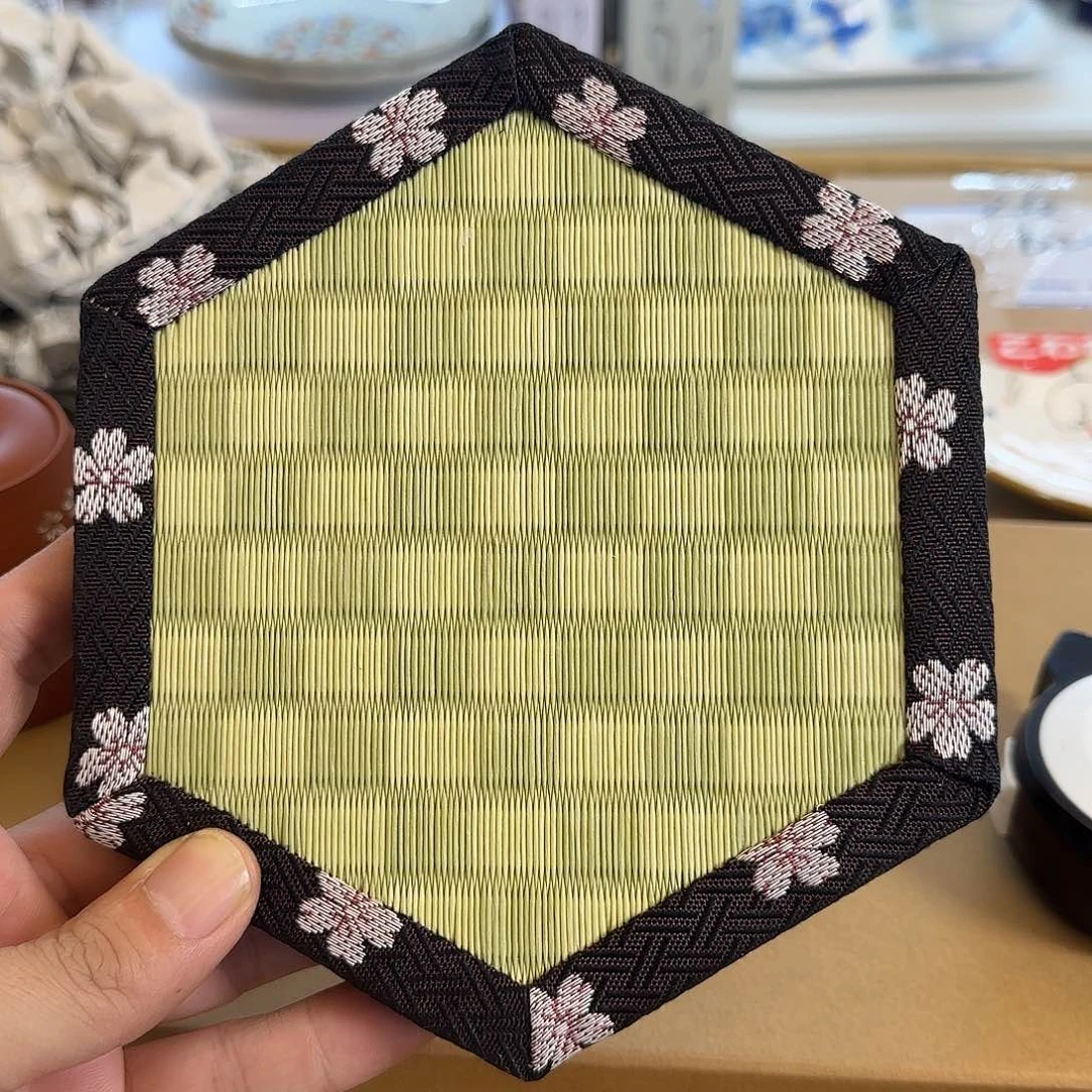 茶盏哈哈哈哈哈哈哈