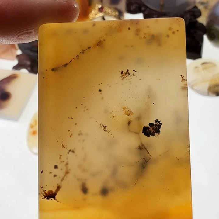 玛瑙/玉髓未镶嵌珠宝半成品