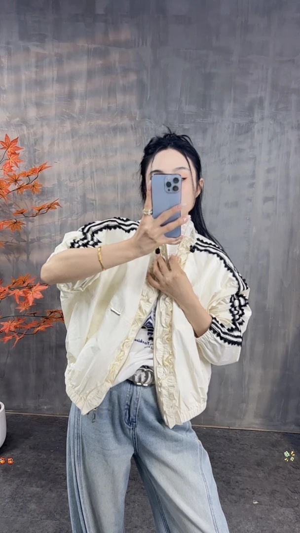 卡莎欧货高端时尚春夏洋气荷叶木耳边休闲宽松立领短外套上衣2855