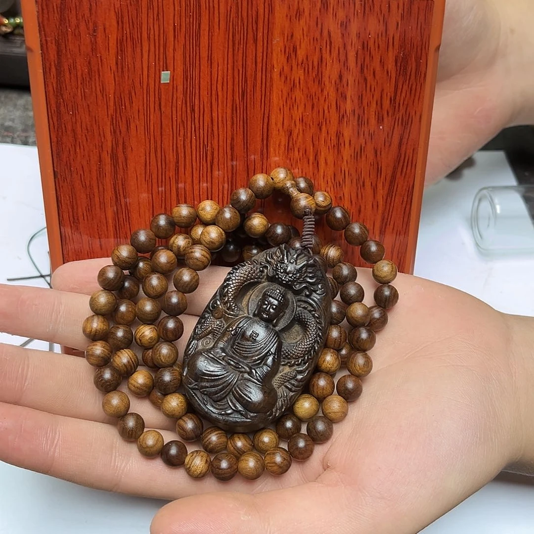 大叶紫檀（黑酸枝木类）