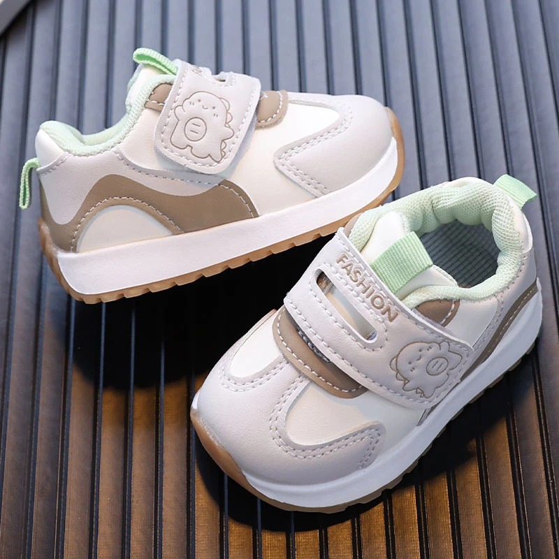 2025秋季新款儿童运动鞋0-1-3岁学步机能鞋软底皮面男女童阿甘鞋