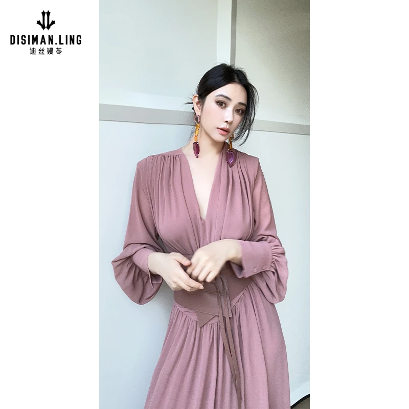 迪丝嫚苓暗粉连衣裙时尚气质长袖轻奢显瘦长款复古原创小众优雅感
