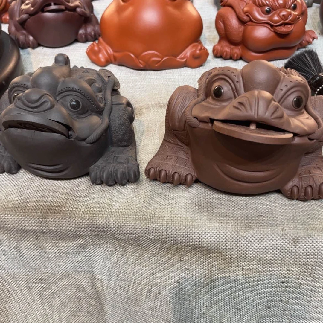 【闪购商品】紫砂茶宠七*紫泥加黑泥大号