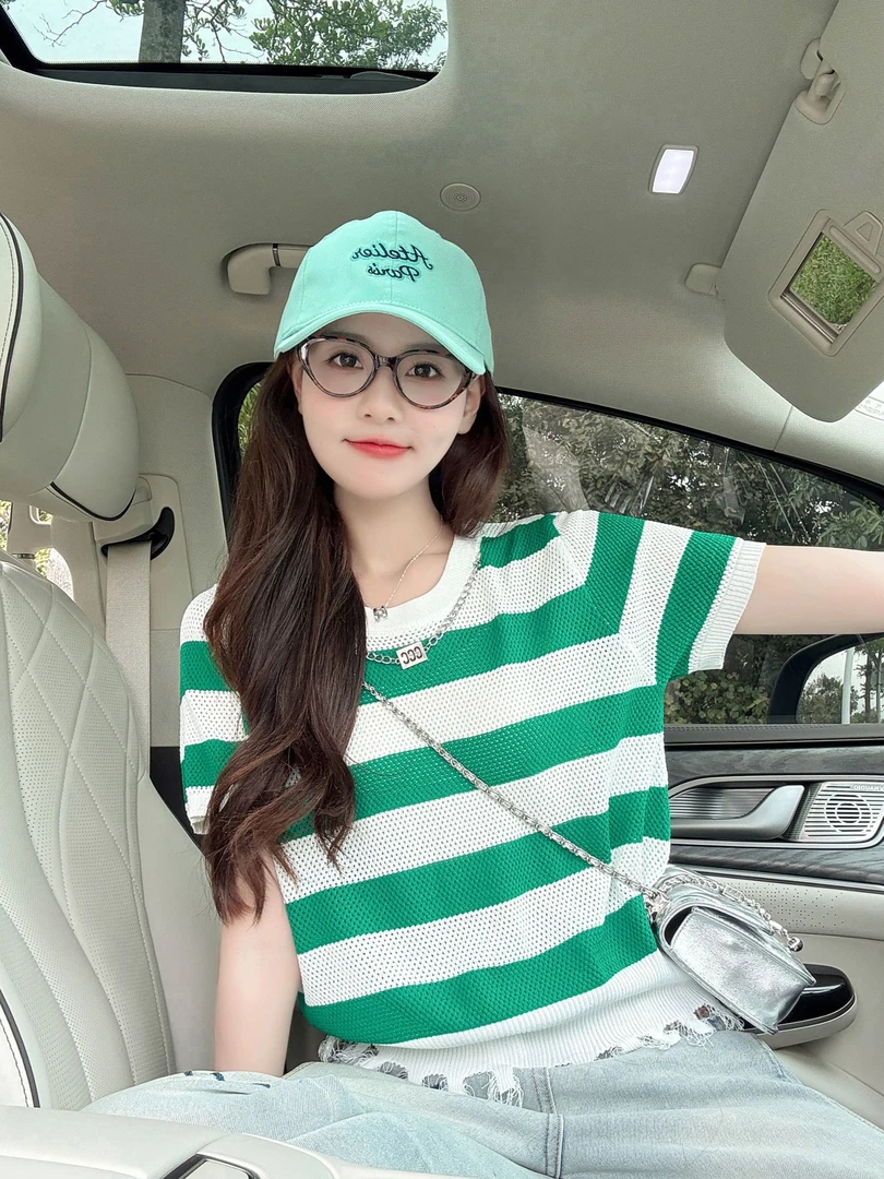 条纹针织衫女夏新爆款韩系百搭高级感时尚休闲绿色百搭短袖上衣潮
